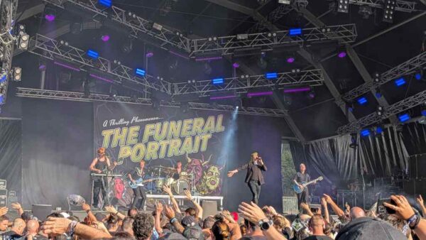 The Funeral Portrait (Foto de David de MetalBizarre.com)